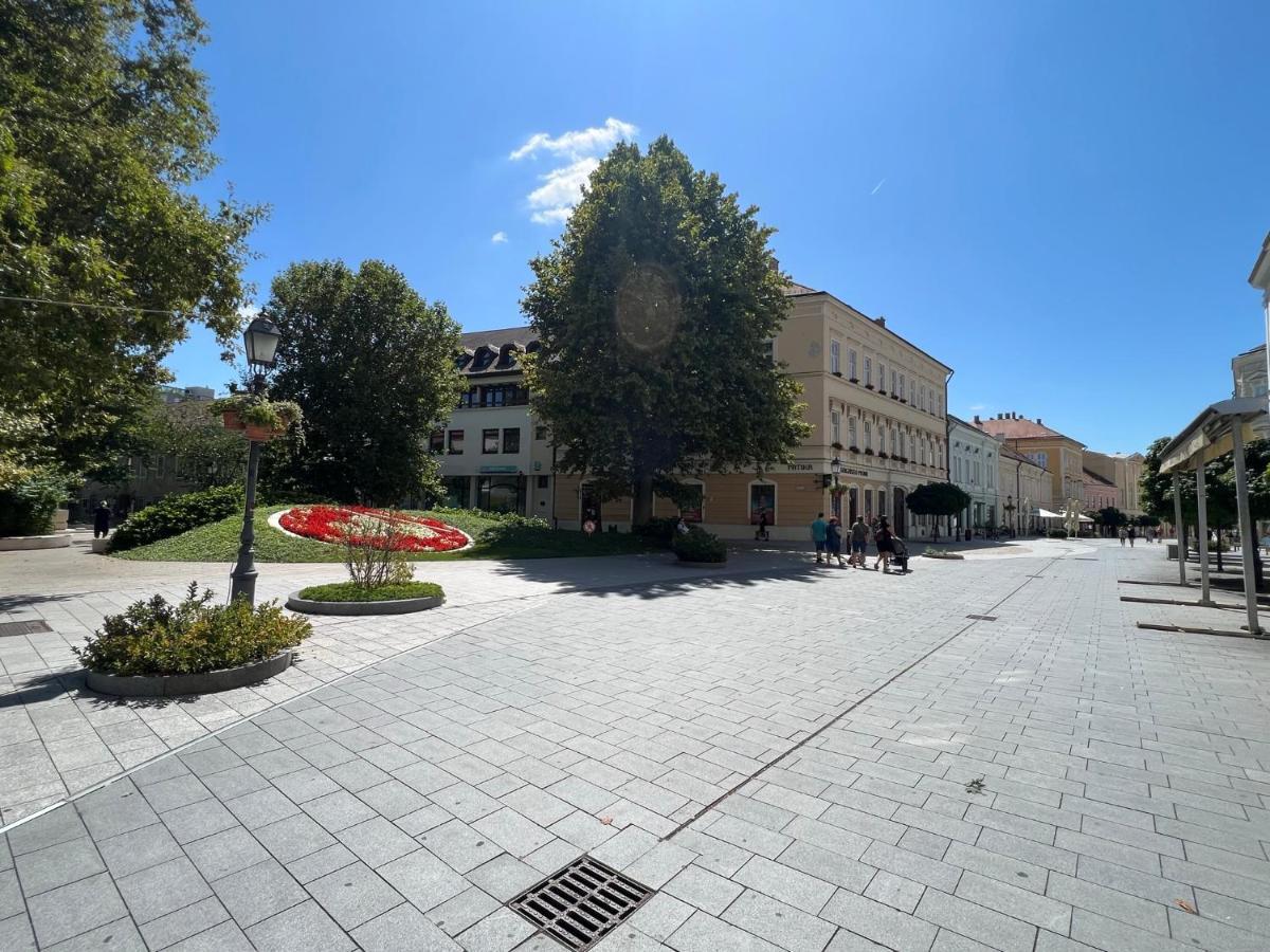 Tamas Apartman Székesfehérvár Exterior foto